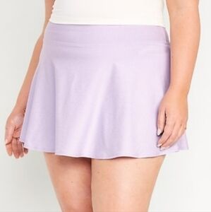 NWOT Old Navy Cloud+ skort
